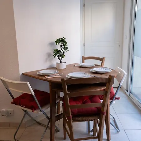 דירה Appartement Climatise Avec La Terrasse, Deux Pas Du Metro, Stadium, Toulouse *