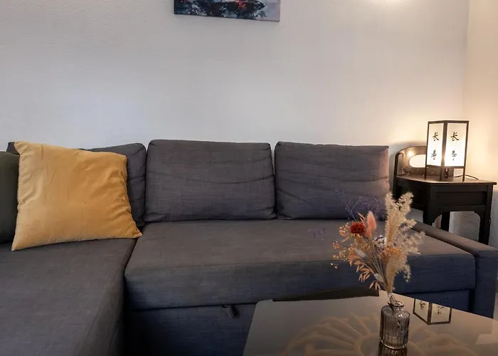 Climatise Avec La Terrasse, Deux Pas Du Metro, Stadium, Lejlighed *