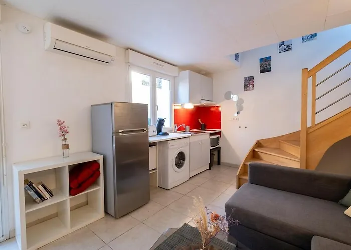 Climatise Avec La Terrasse, Deux Pas Du Metro, Stadium, Apartment *