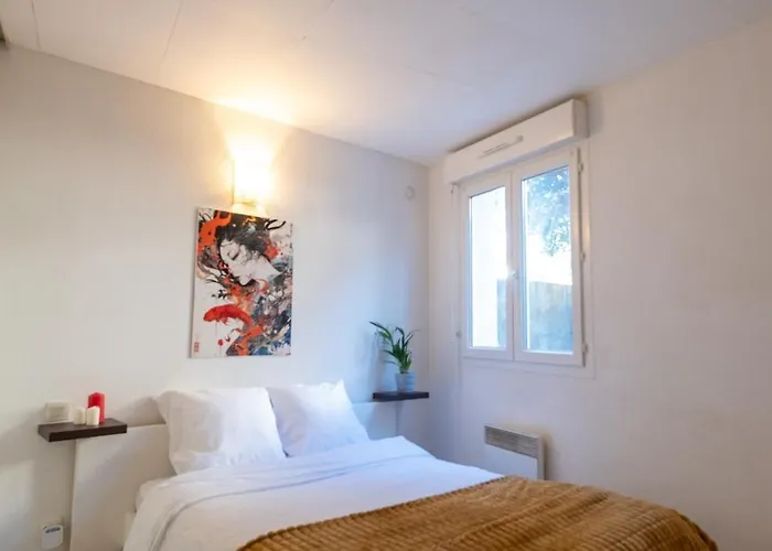 Climatise Avec La Terrasse, Deux Pas Du Metro, Stadium, Apartment Toulouse